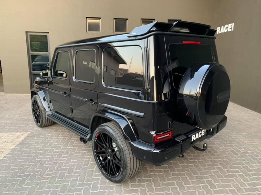  Mercedes-AMG G63 by Brabus & RACE! 2019 года  (фото 7 из 15)